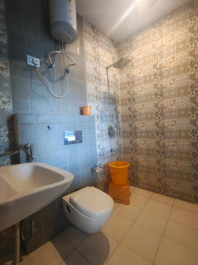Mountain Zest-Simla Royale Near Mall Road-Free Pickup From Railway Station Simla Exterior foto