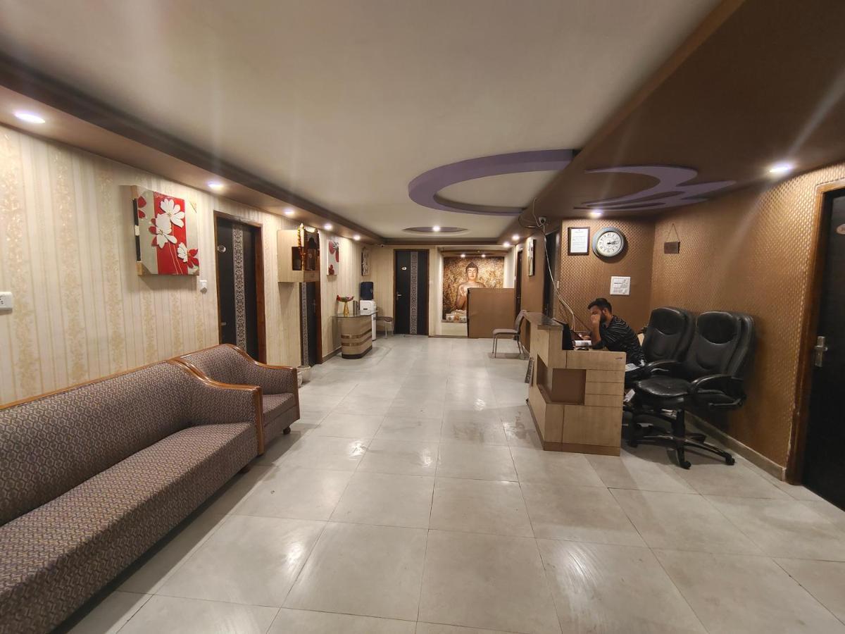 Mountain Zest-Simla Royale Near Mall Road-Free Pickup From Railway Station Simla Exterior foto